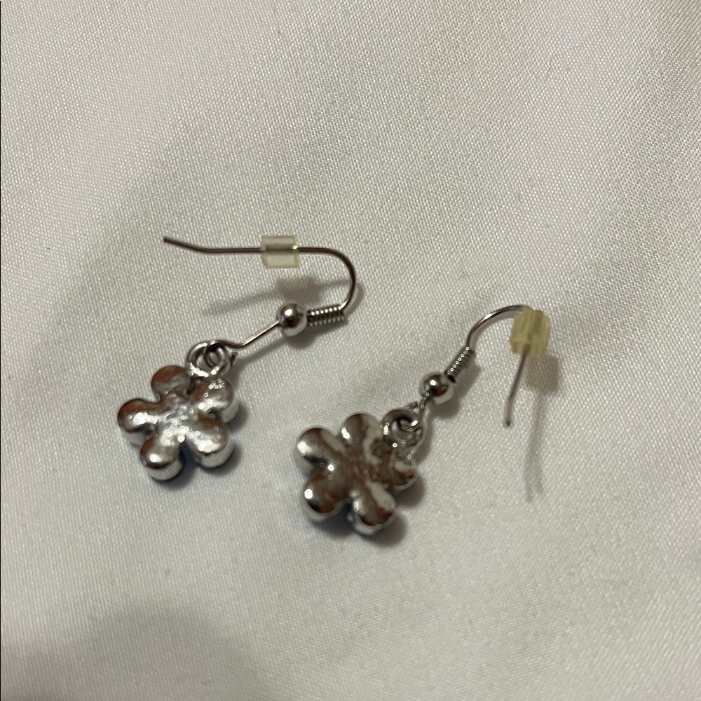 Blue & Silver Dangle Earrings 4 Pairs Floral Heart Drop Earrings Costume Jewelry - Picture 9 of 12